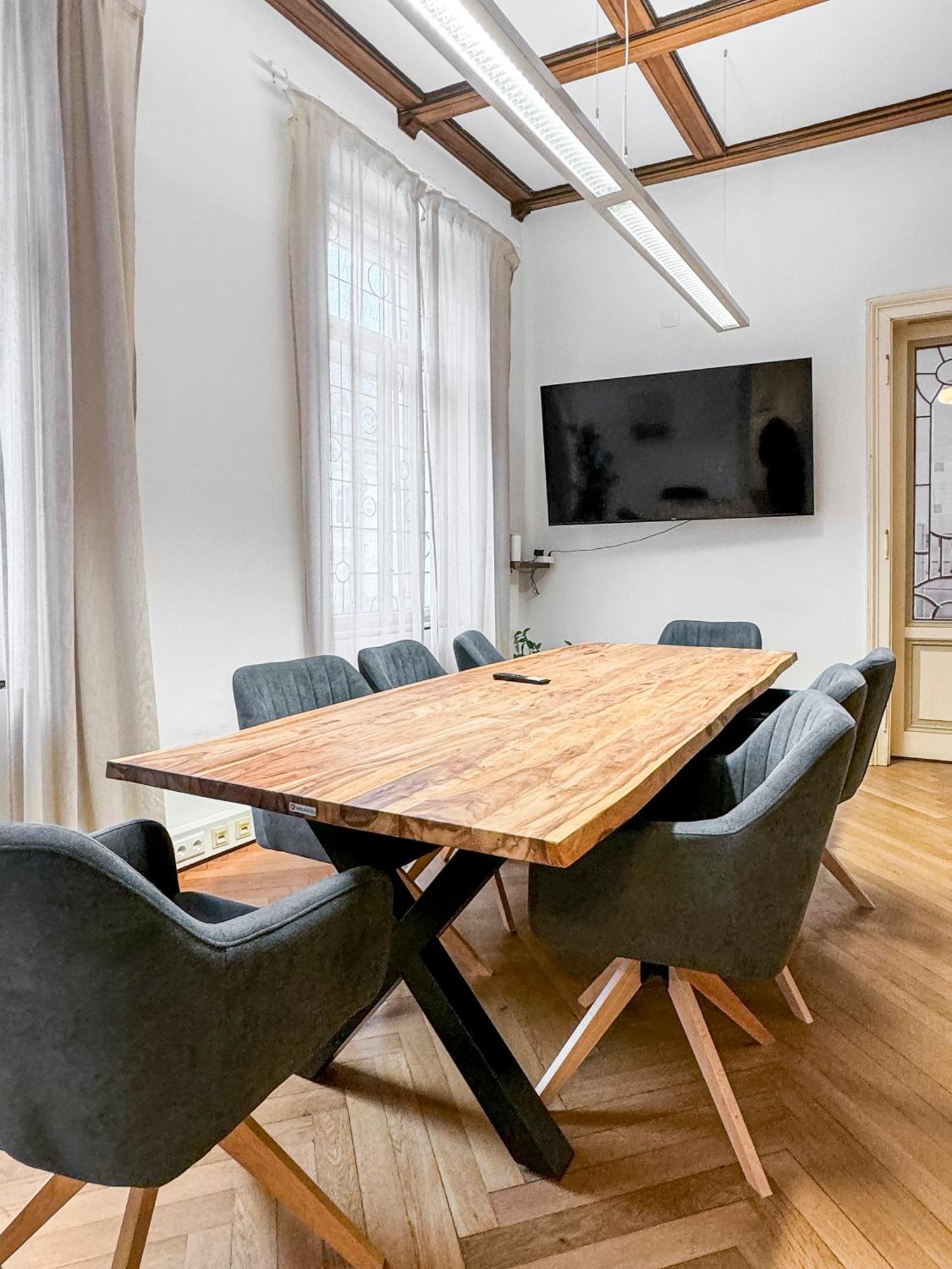 Feworld - Big Living - Center Klagenfurt Apartamento *